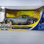 Chevy Corvette Sting Ray 1963 plata. Escala 1:24