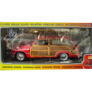 1949 Ford Woody Station Wagon. Escala 1:18