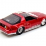 Chevy Camaro 1985 rojo. Escala 1:24