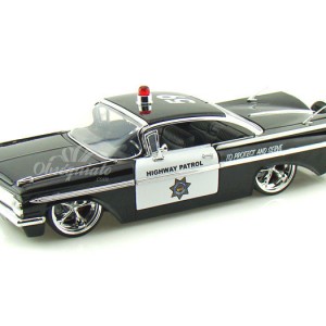 1959 Chevy Impala Highway Patrol. Escala 1:24