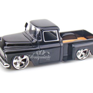 1955 Chevy Stepside Pickup. Escala 1:24